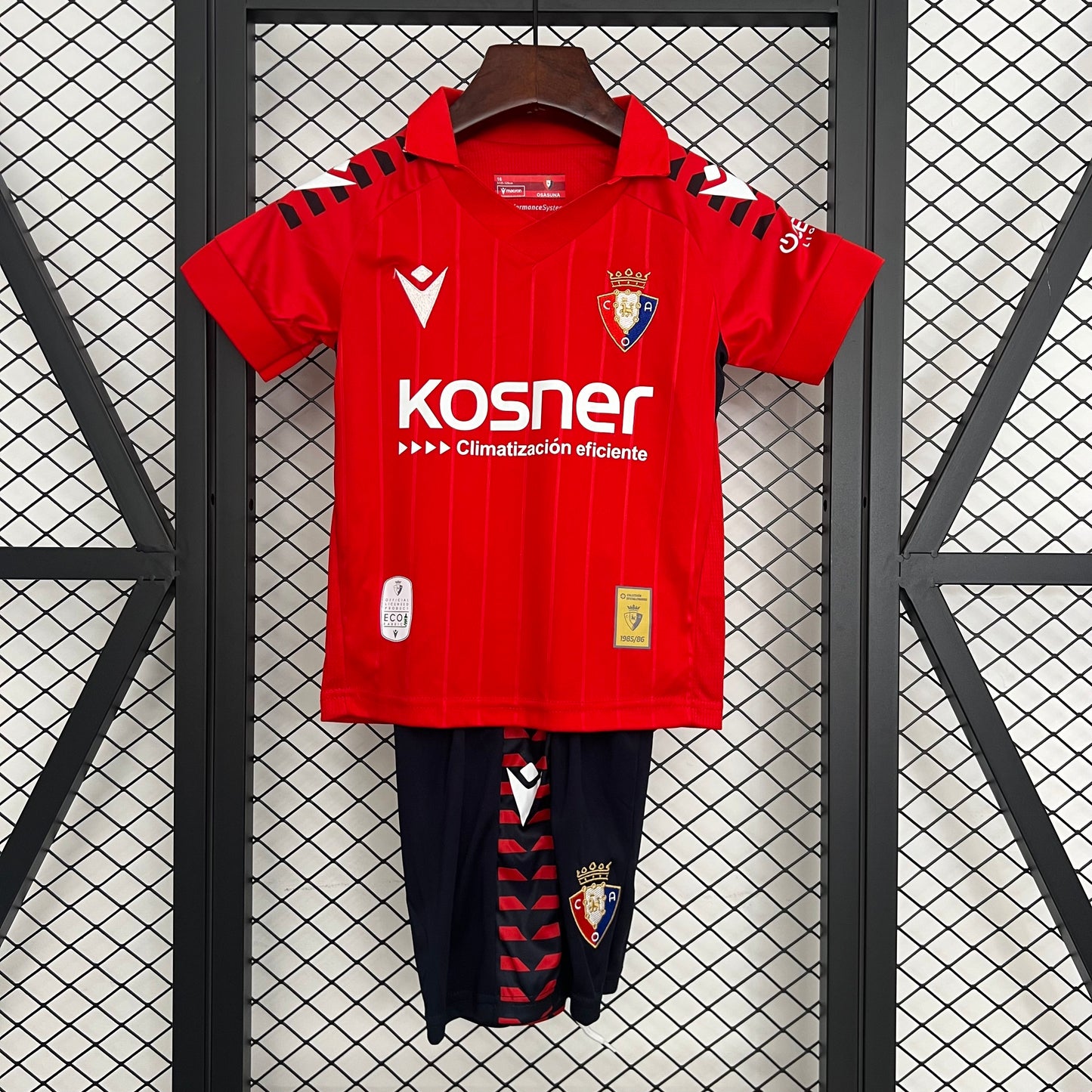 Equipación Osasuna 25/26 Talla Niño