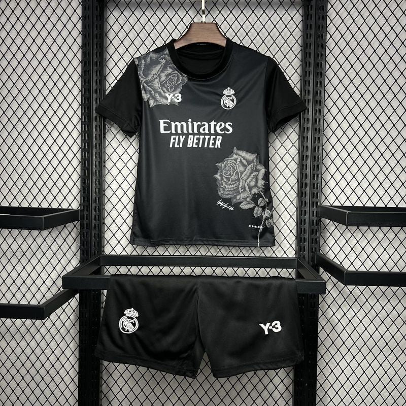 Equipación Real Madrid Edición Especial Talla Niño