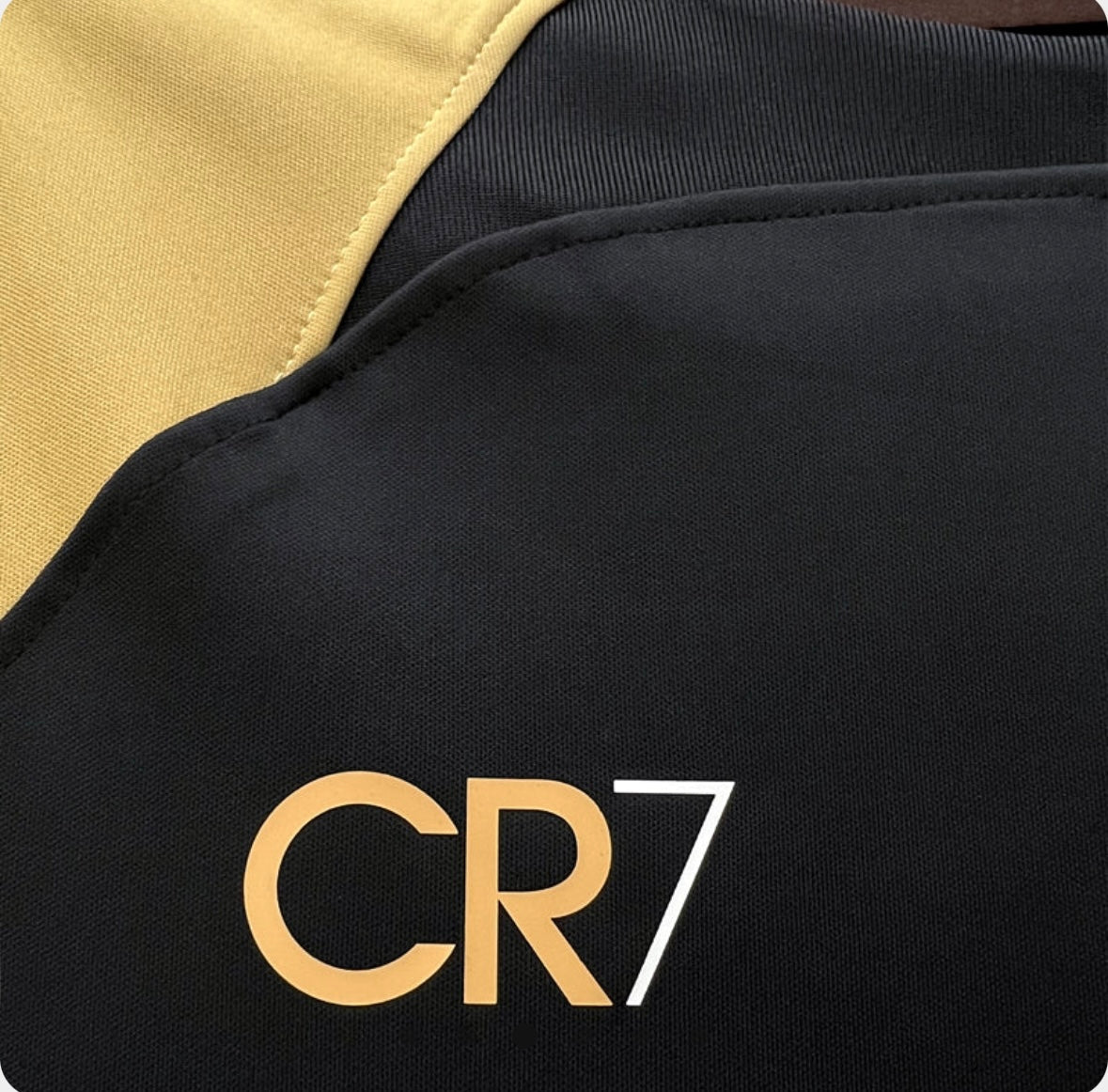 Maglia tributo allo Sporting de Portugal per Cristiano Ronaldo