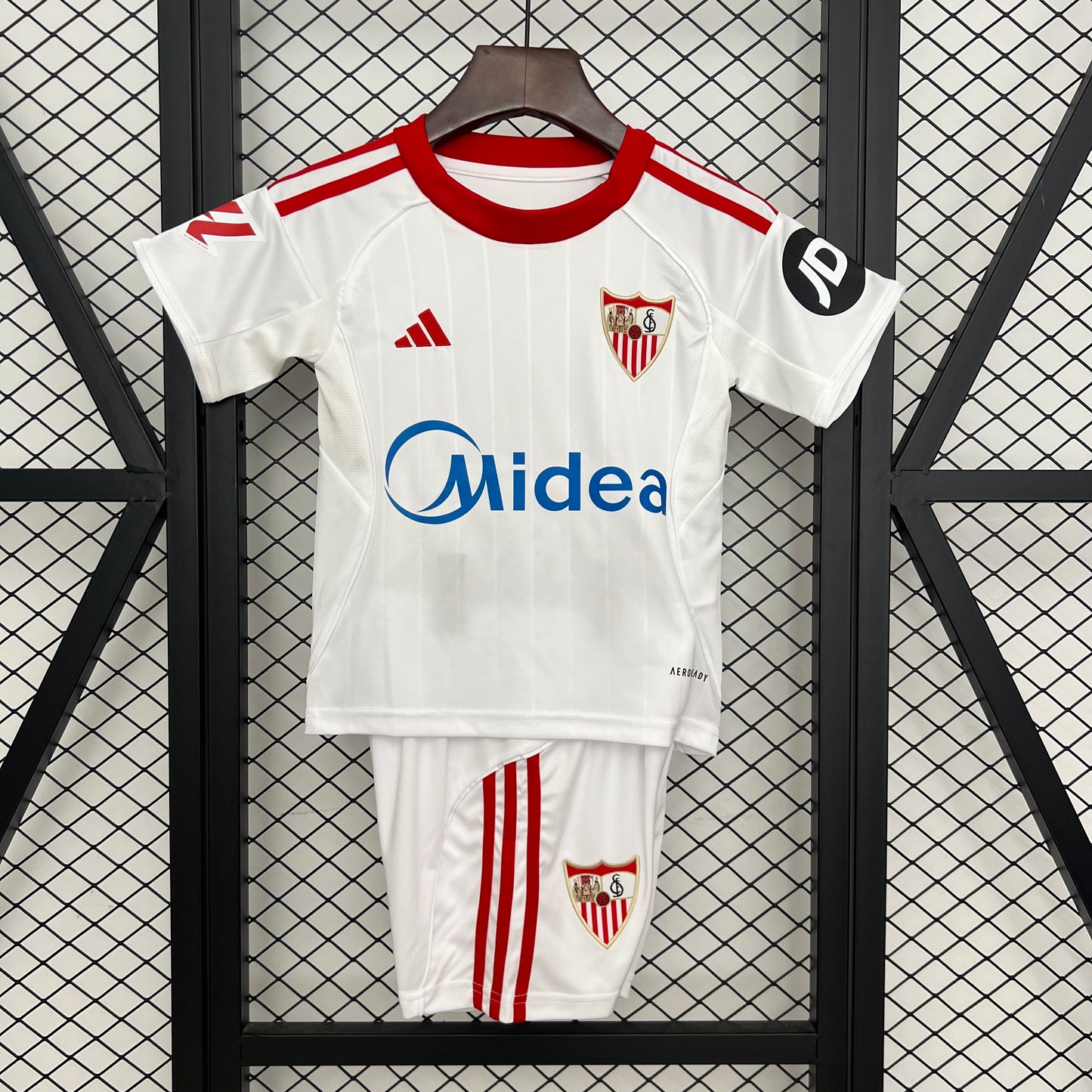 Equipación Sevilla 25/26 Talla Niño