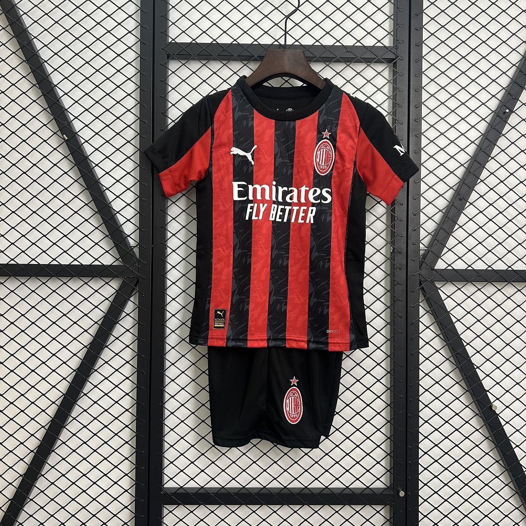 Equipación Ac Milan 25/26 Talla Niño