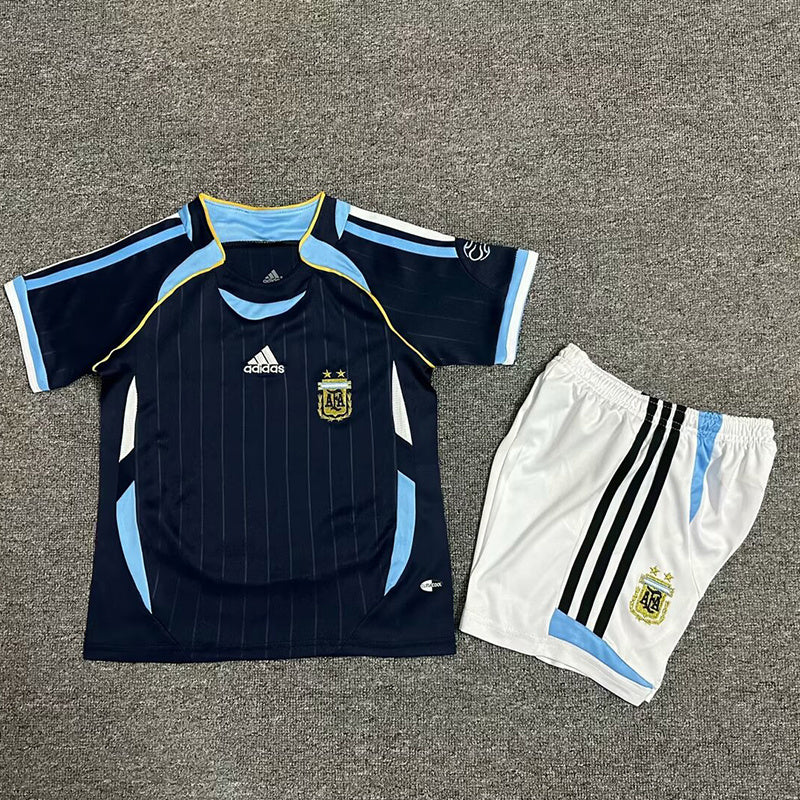 Equipación Argentina 2006 Talla Niño Visitante
