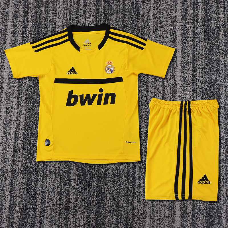 Equipación Real Madrid 11/12 Talla Niño Portero