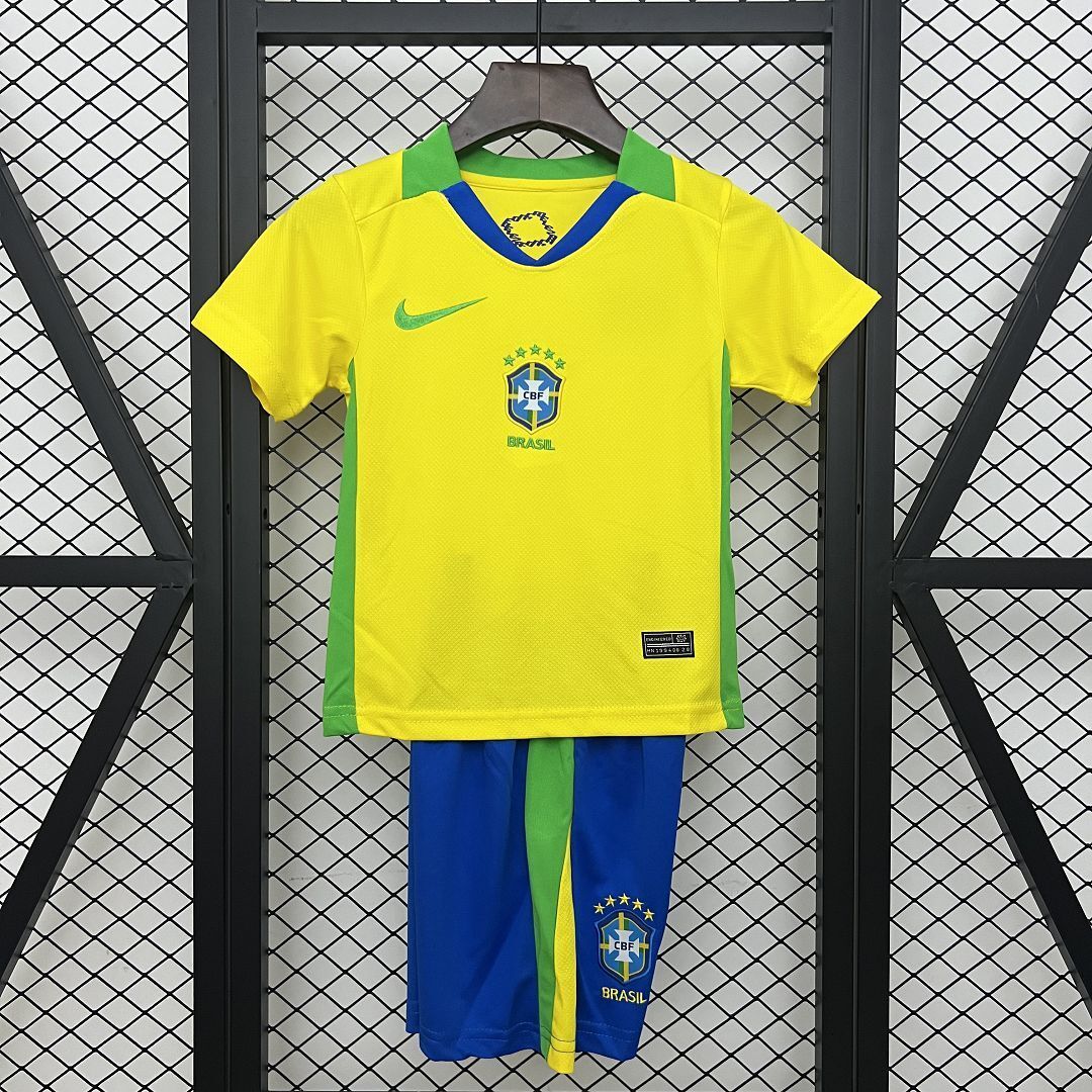 Equipación Brasil 2025 Talla Niño