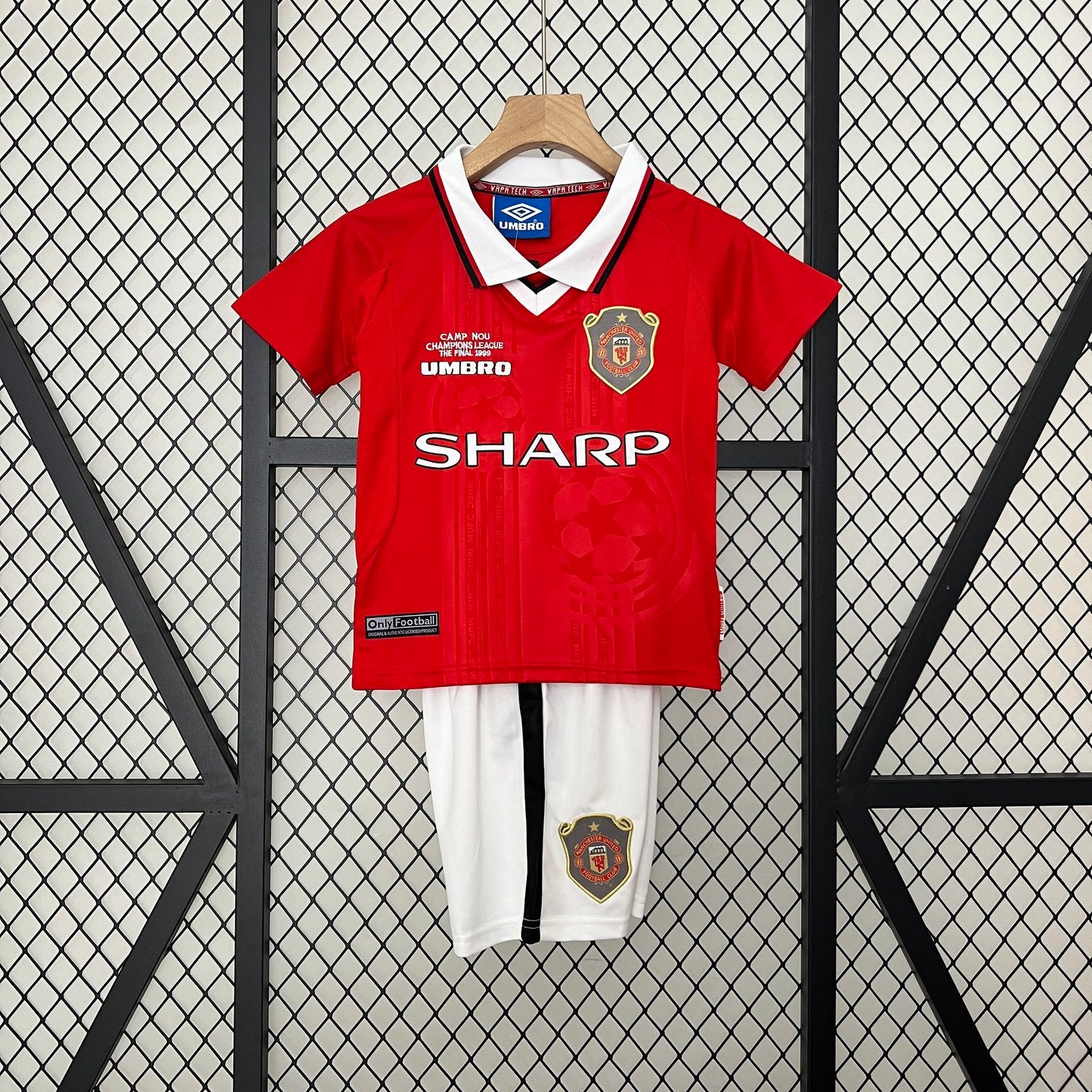 Equipación Manchester United 99/00 Talla Niño