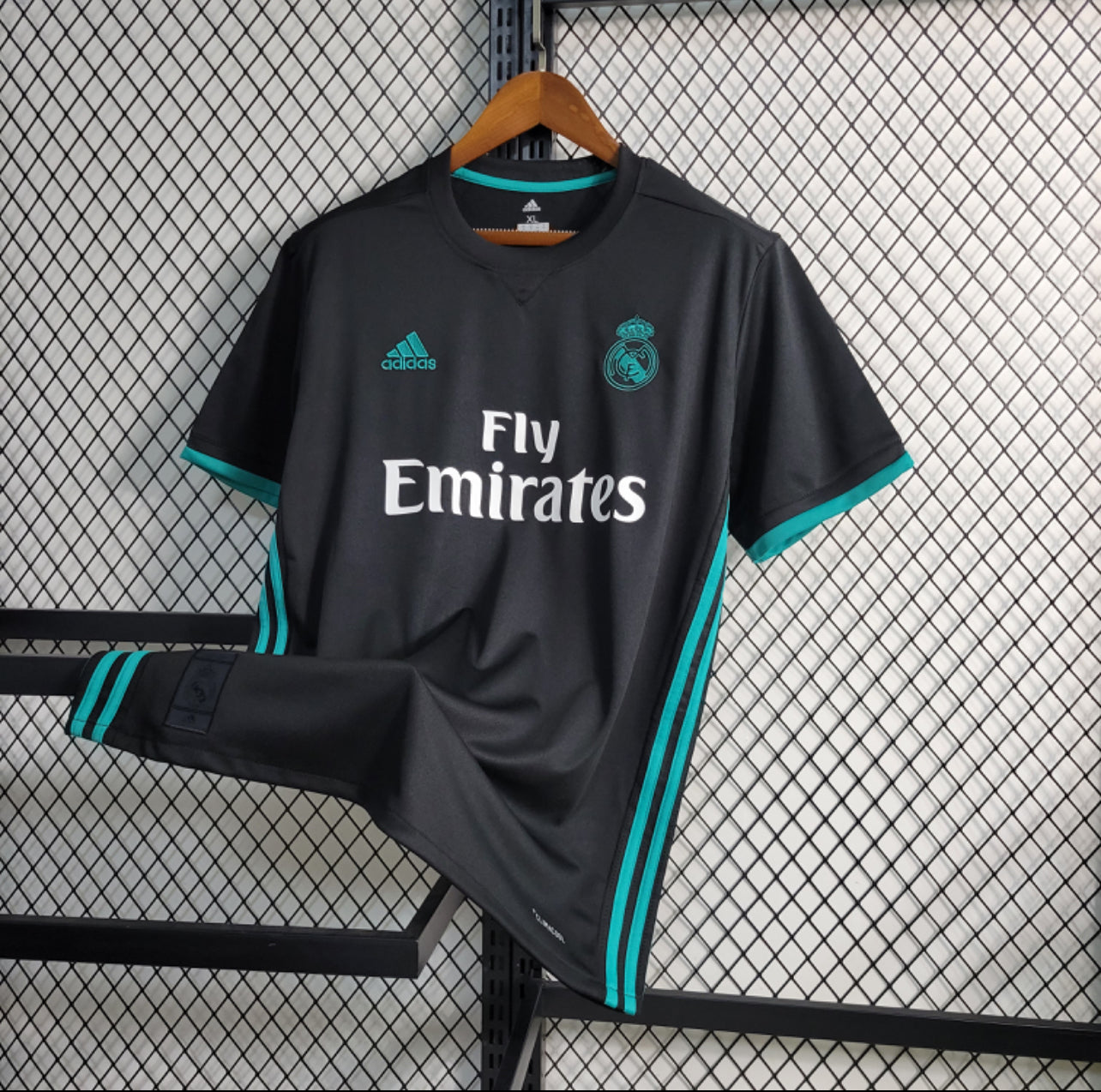 Maillot extérieur du Real Madrid 17/18
