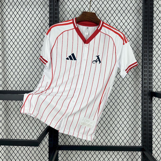 Maglia edizione speciale dell'Arsenal