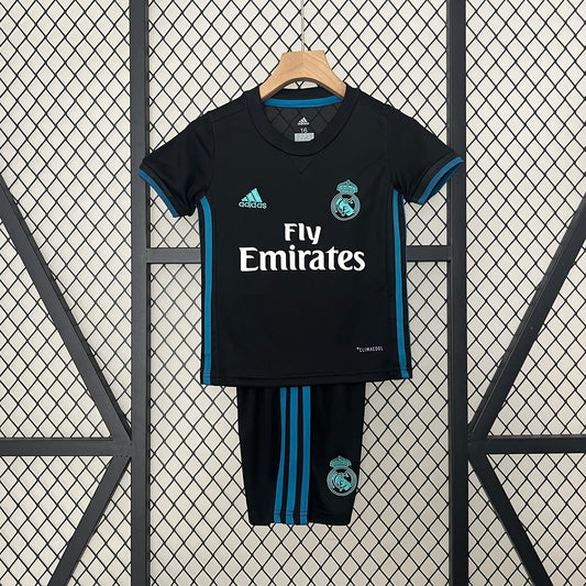 Equipación Real Madrid 17/18 Talla Niño Visitante
