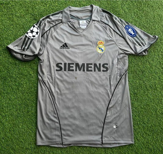 Camiseta Real Madrid 05/06 Alternativa
