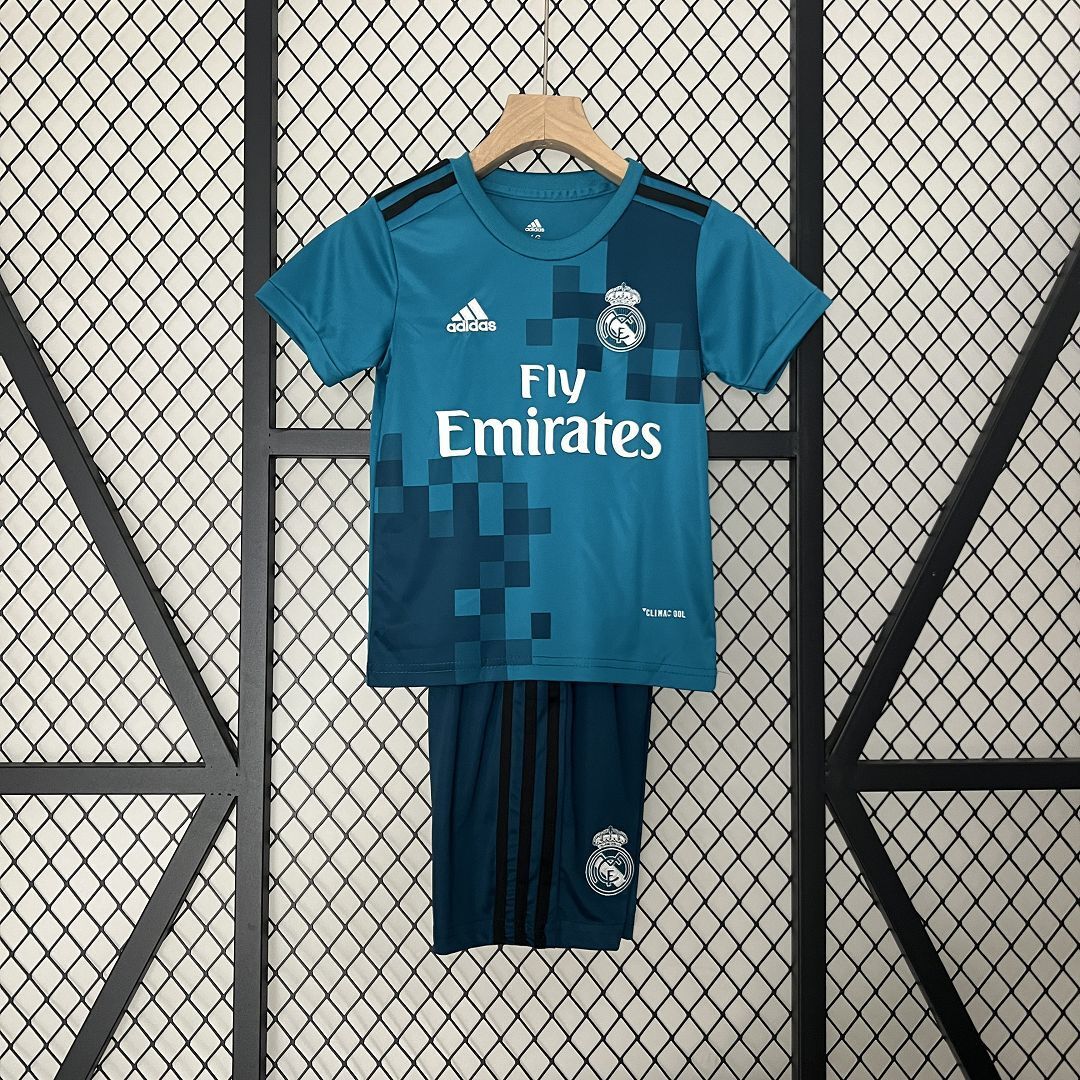 Equipación Real Madrid 17/18 Talla Niño Alternativa