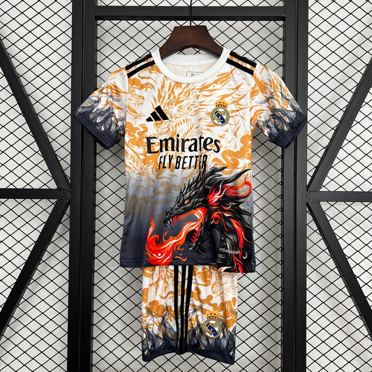 Equipación Real Madrid Edición Especial Talla Niño