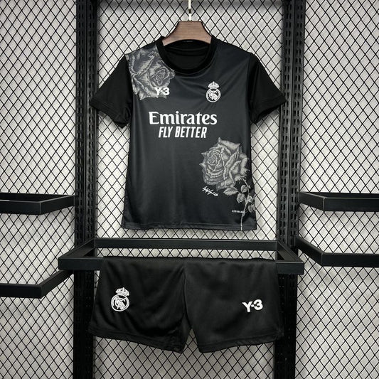 Equipación Real Madrid Edición Especial Talla Niño