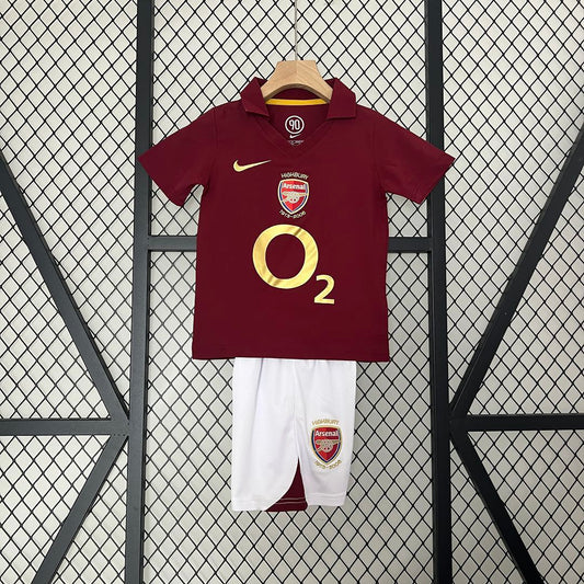 Equipación Arsenal 05/06 Talla Niño Visitante
