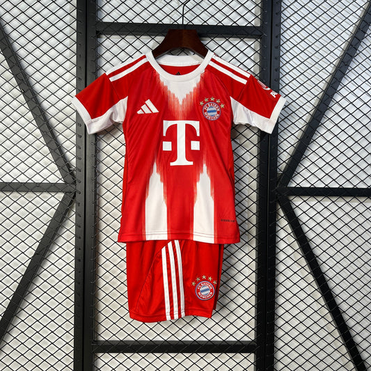 Equipación Bayern Múnich 25/26 Talla Niño
