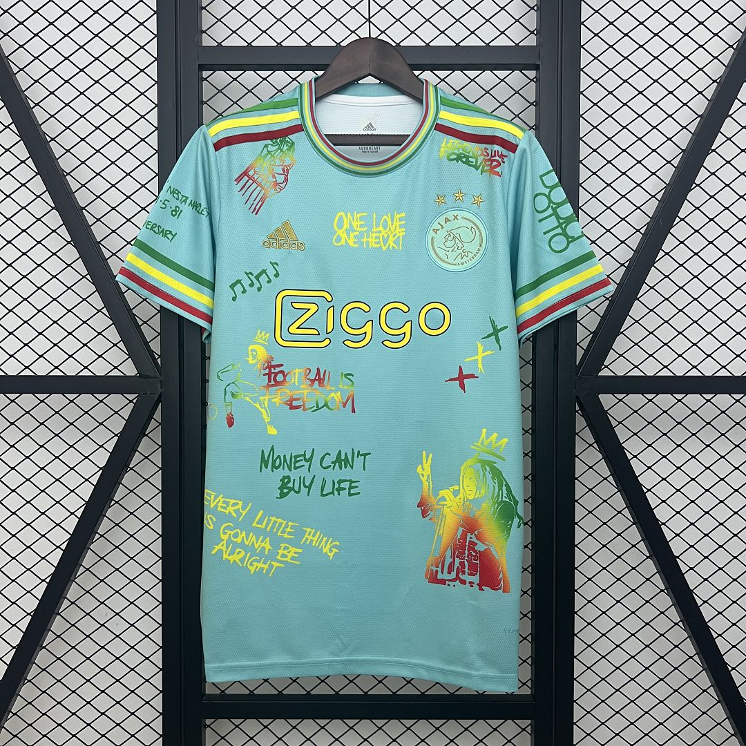 Maglia Ajax edizione speciale