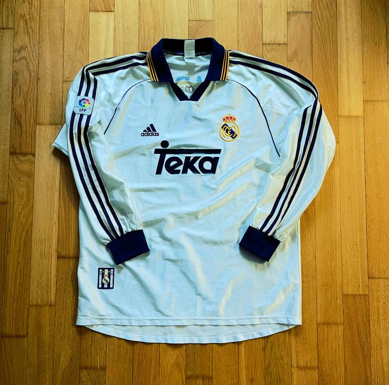 Camiseta Real Madrid 2000 Manga Larga