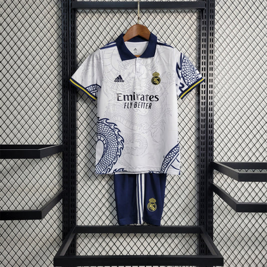 Equipación Real Madrid Edición Especial Talla Niño