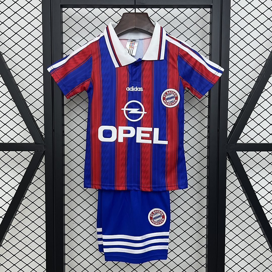 Equipación Bayern Múnich 95/97 Talla Niño