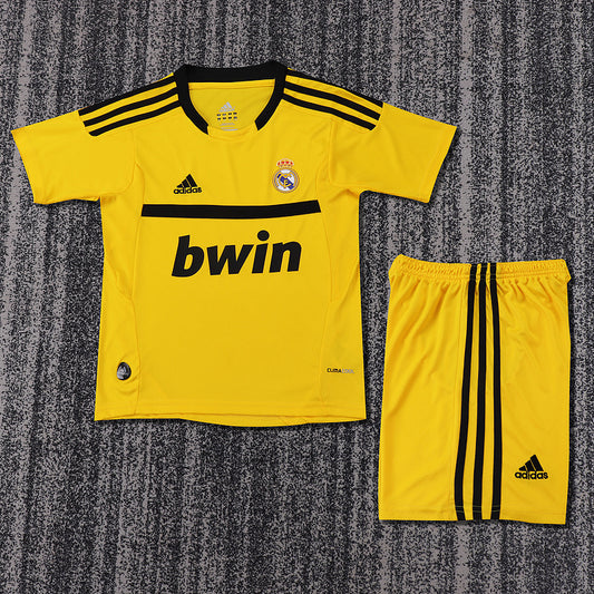Equipación Real Madrid 11/12 Talla Niño Portero