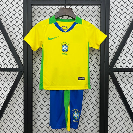 Equipación Brasil 2025 Talla Niño
