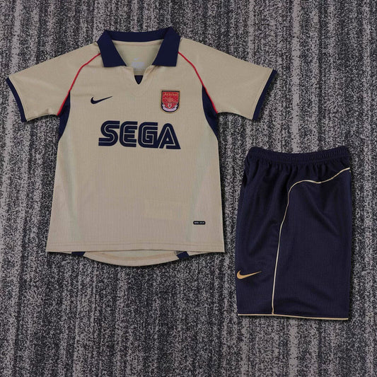 Equipación Arsenal 01/02 Talla Niño Visitante