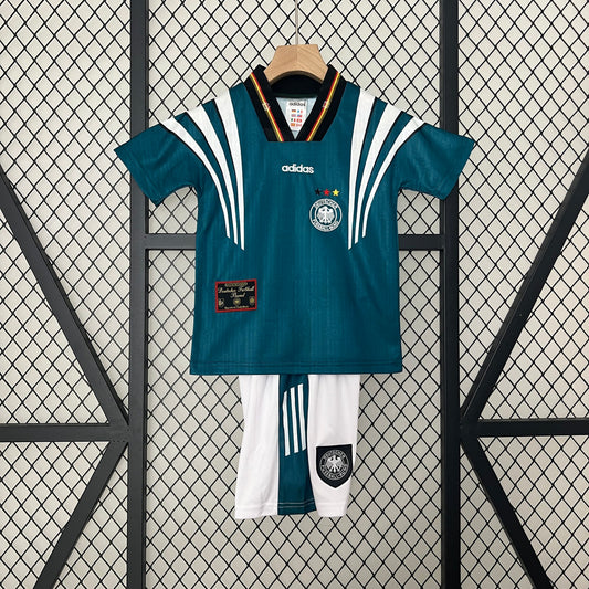 Equipación Alemania 1996 Talla Niño Visitante