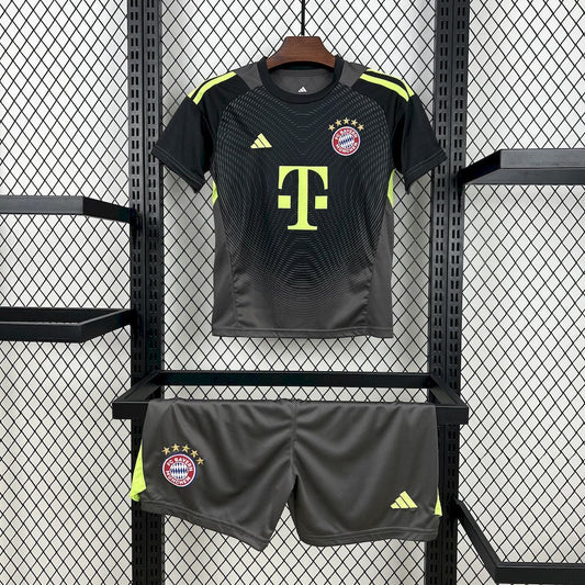 Equipación Bayern Múnich 25/26 Talla Niño Portero